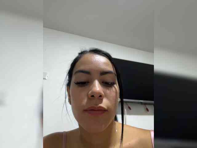 ThaliiaDuran webcam