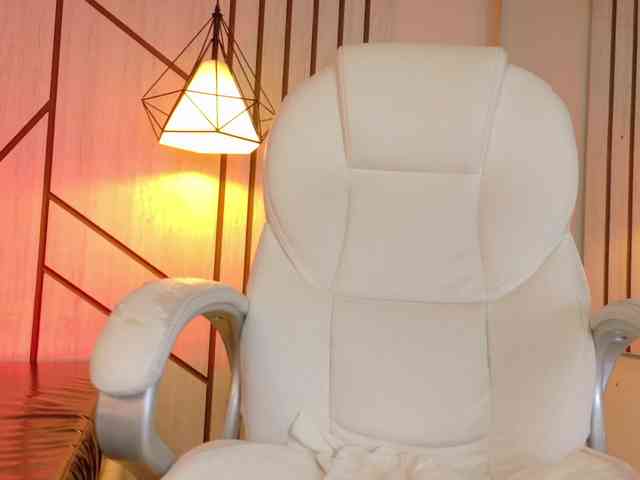 ThaliiaDuran webcam