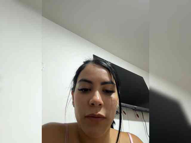 ThaliiaDuran webcam