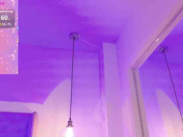ThaliiaDuran webcam