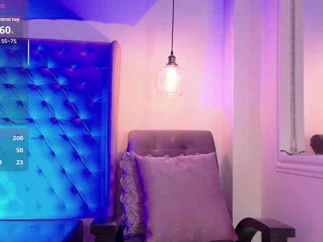 ThaliiaDuran Live Webcam on BongaCams