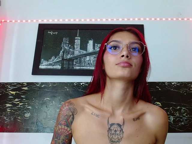 skinnyy-andtightt