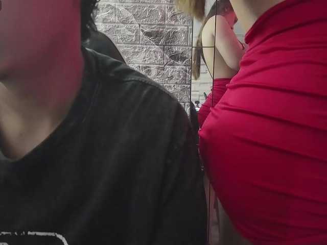 Rich-couple-69 live cam on BongaCams