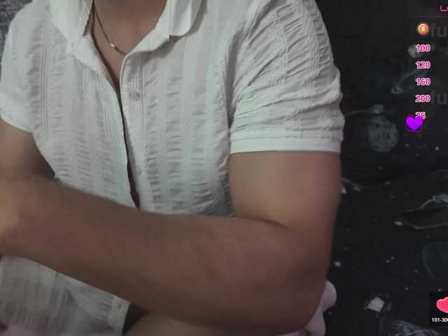 Preview of rich-couple-69