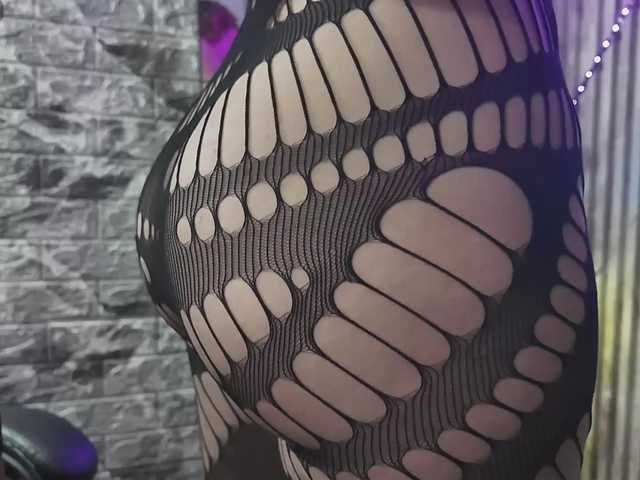 Rich-couple-69 live cam