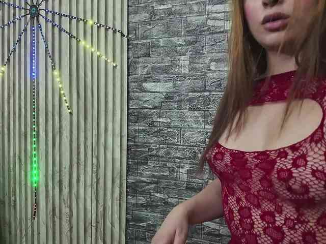Rich-couple-69 webcam
