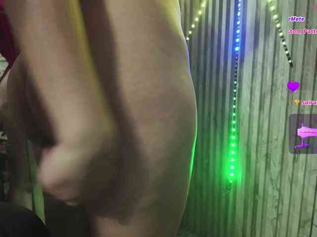 Rich-couple-69 webcam