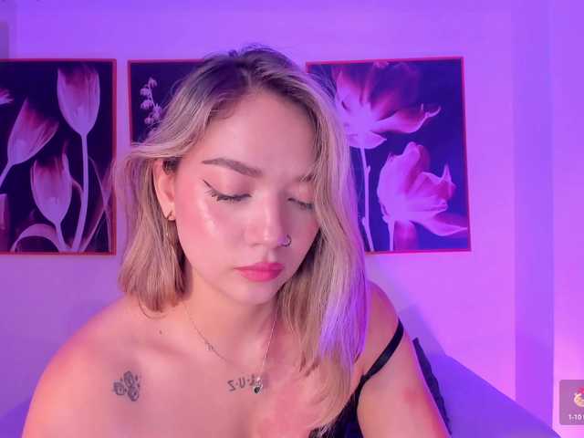 HaleyGreen live cam on BongaCams