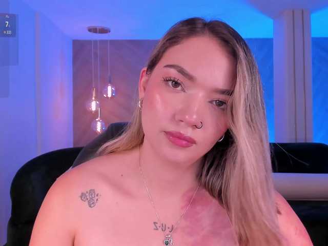 HaleyGreen live cam on BongaCams