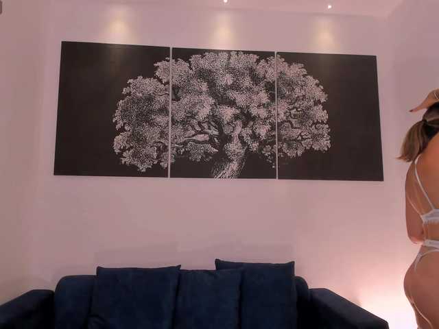 HaleyGreen live cam on BongaCams