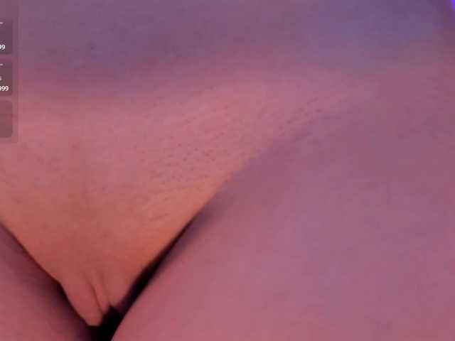 HaleyGreen live cam on BongaCams