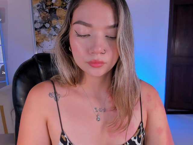 HaleyGreen live cam on BongaCams