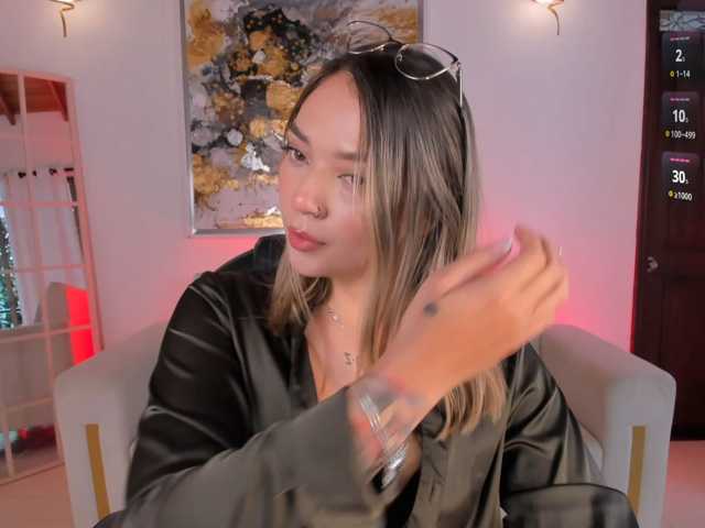 HaleyGreen live cam on BongaCams