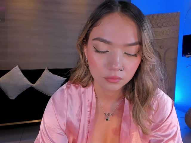 HaleyGreen live cam on BongaCams