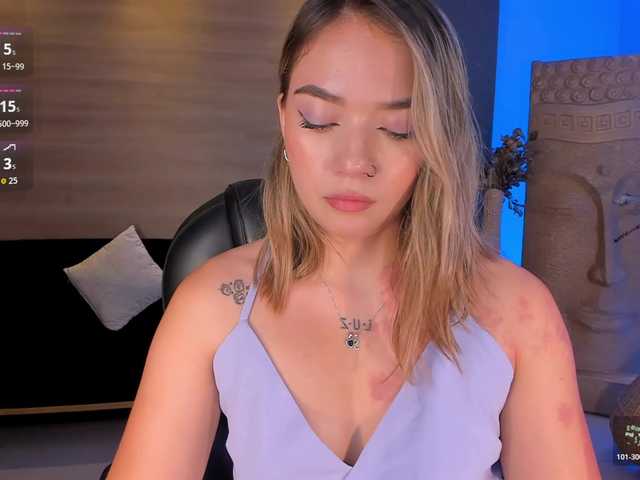 HaleyGreen live cam on BongaCams