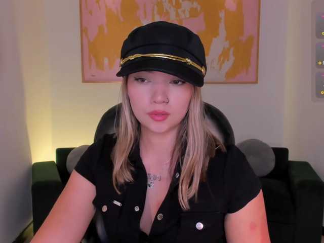 HaleyGreen live cam on BongaCams