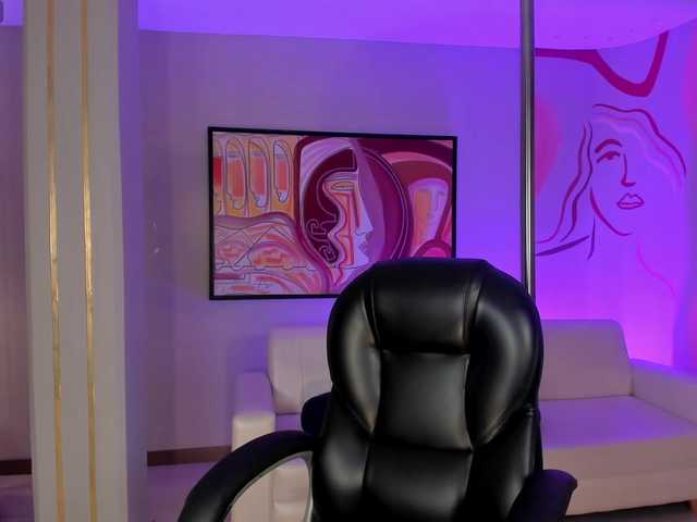 HaleyGreen live cam on BongaCams