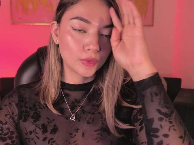 HaleyGreen live cam on BongaCams