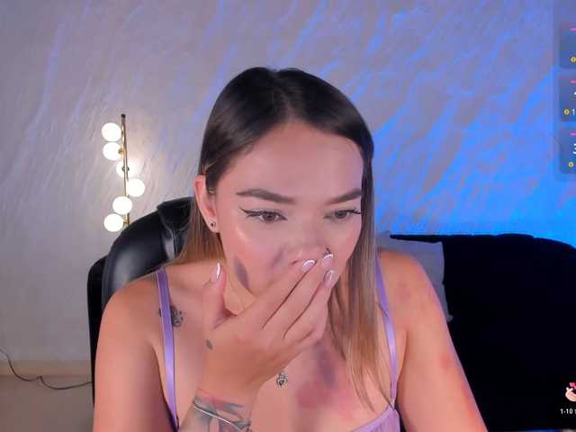 HaleyGreen live cam on BongaCams