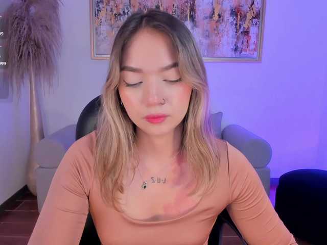 HaleyGreen live cam on BongaCams