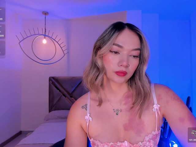 HaleyGreen live cam on BongaCams