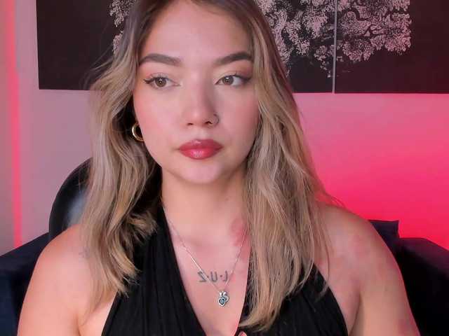 HaleyGreen live cam on BongaCams