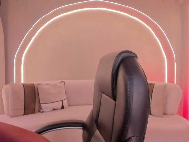 HaleyGreen live cam on BongaCams