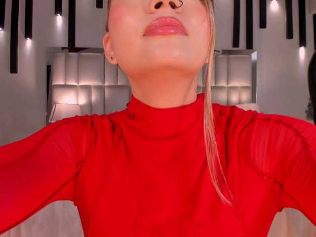 HaleyGreen live cam on BongaCams