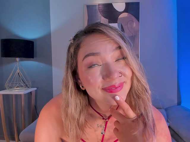HaleyGreen live cam on BongaCams