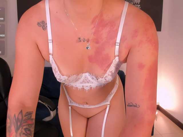 HaleyGreen live cam on BongaCams