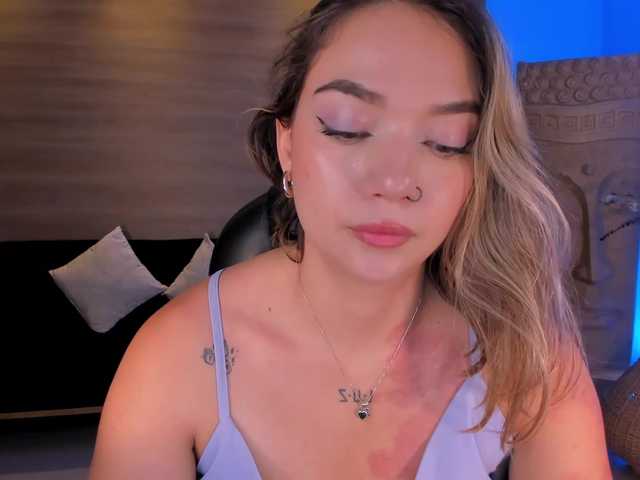 HaleyGreen live cam on BongaCams