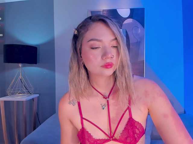 HaleyGreen live cam on BongaCams
