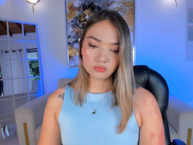 HaleyGreen live cam on BongaCams