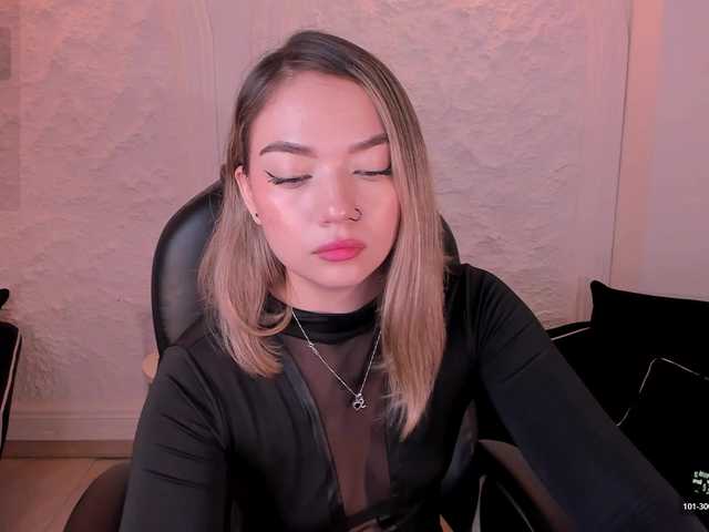 HaleyGreen live cam on BongaCams