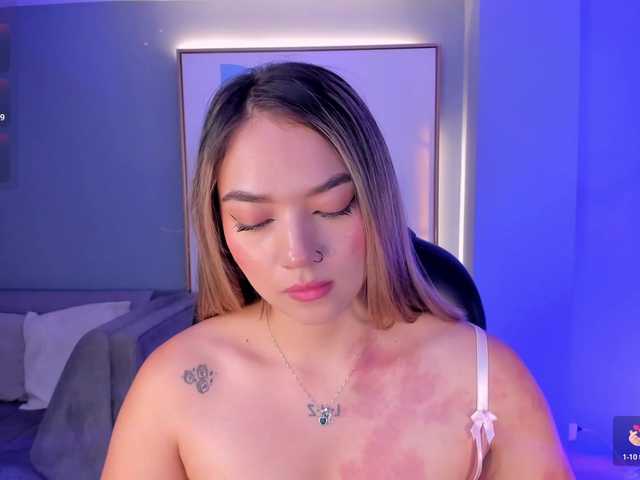 HaleyGreen live cam on BongaCams