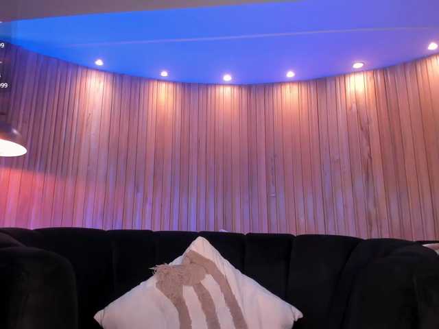 HaleyGreen live cam on BongaCams