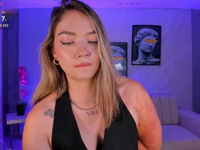 HaleyGreen live webcam show