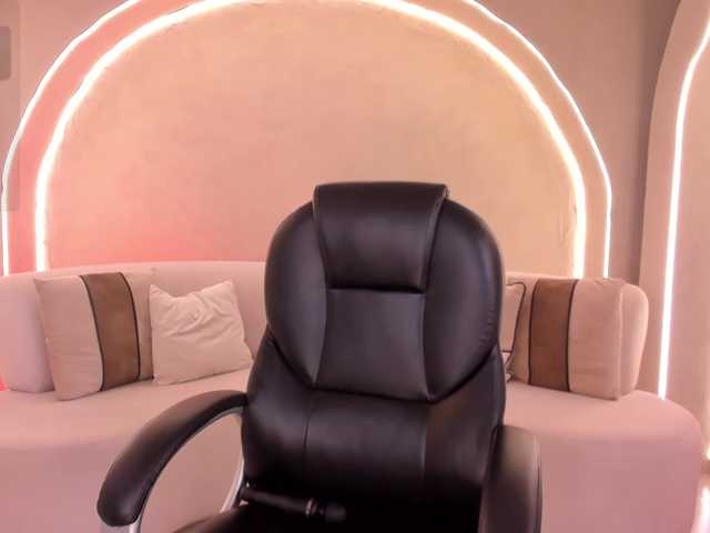 HaleyGreen live cam on BongaCams