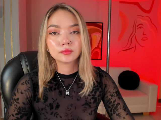 HaleyGreen live cam on BongaCams