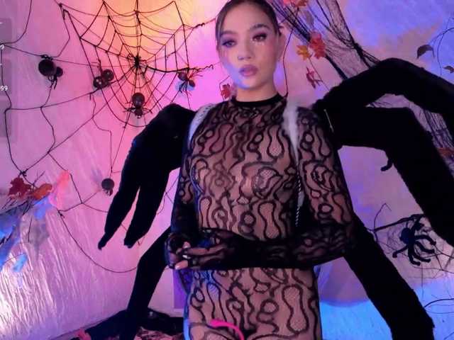 HaleyGreen live cam on BongaCams