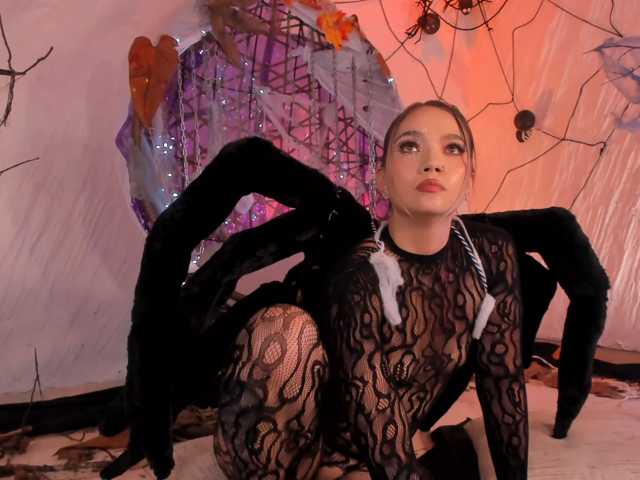HaleyGreen live cam on BongaCams