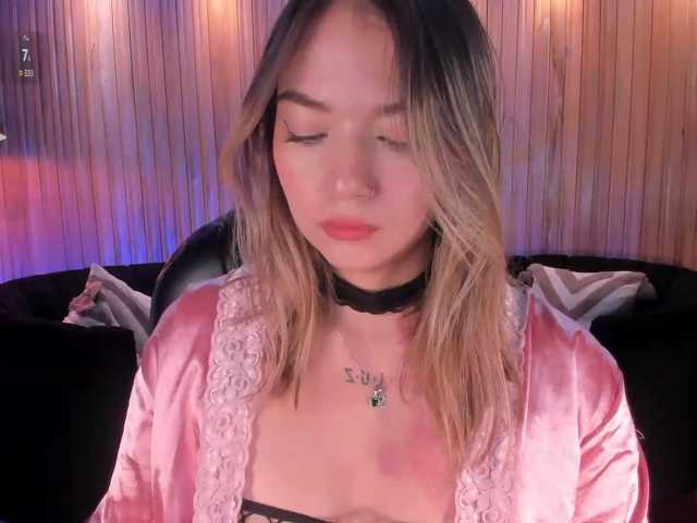 HaleyGreen live cam on BongaCams
