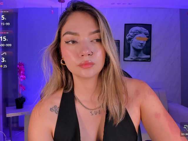 HaleyGreen live cam on BongaCams