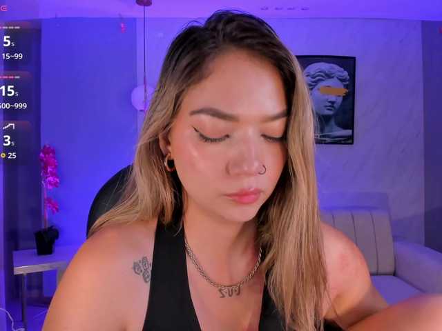 HaleyGreen live cam on BongaCams