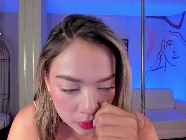 HaleyGreen live cam on BongaCams