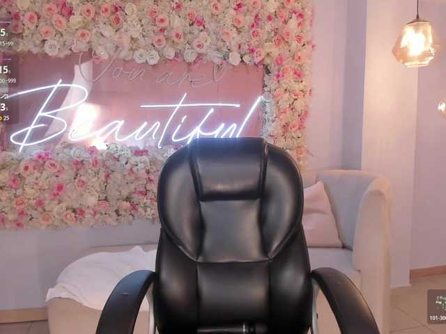 HaleyGreen's BongaCams show and profile