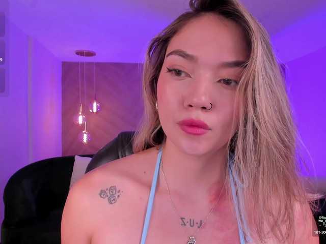 HaleyGreen live cam on BongaCams