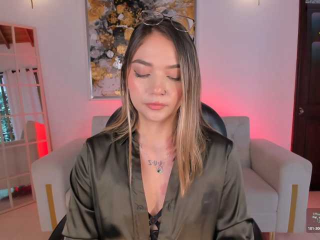 HaleyGreen live cam on BongaCams