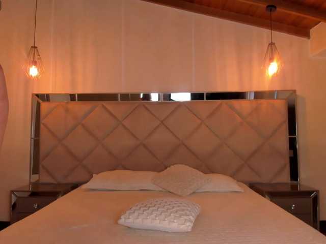 HaleyGreen live cam on BongaCams