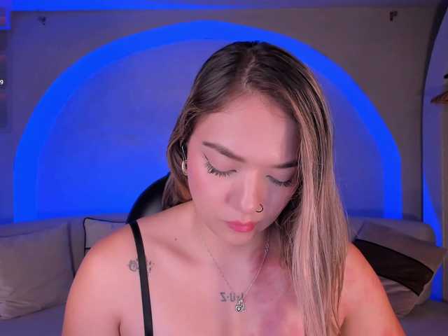 HaleyGreen live cam on BongaCams
